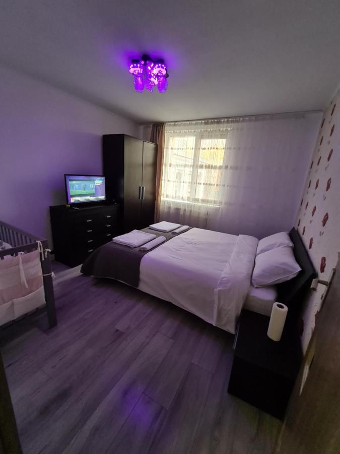 Apartamento Apartament Ultra Central 1 Hunedoara Exterior foto